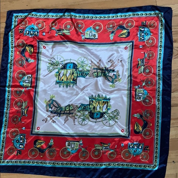 Silk... handkerchief? - Picture 2 of 2